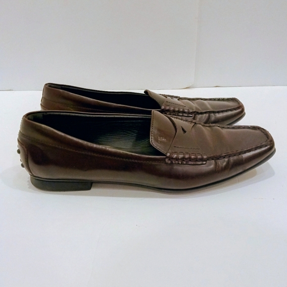 TOD'S Women's Square Toed Penny Loafer Brown Smooth Leather - Picture 3 of 11